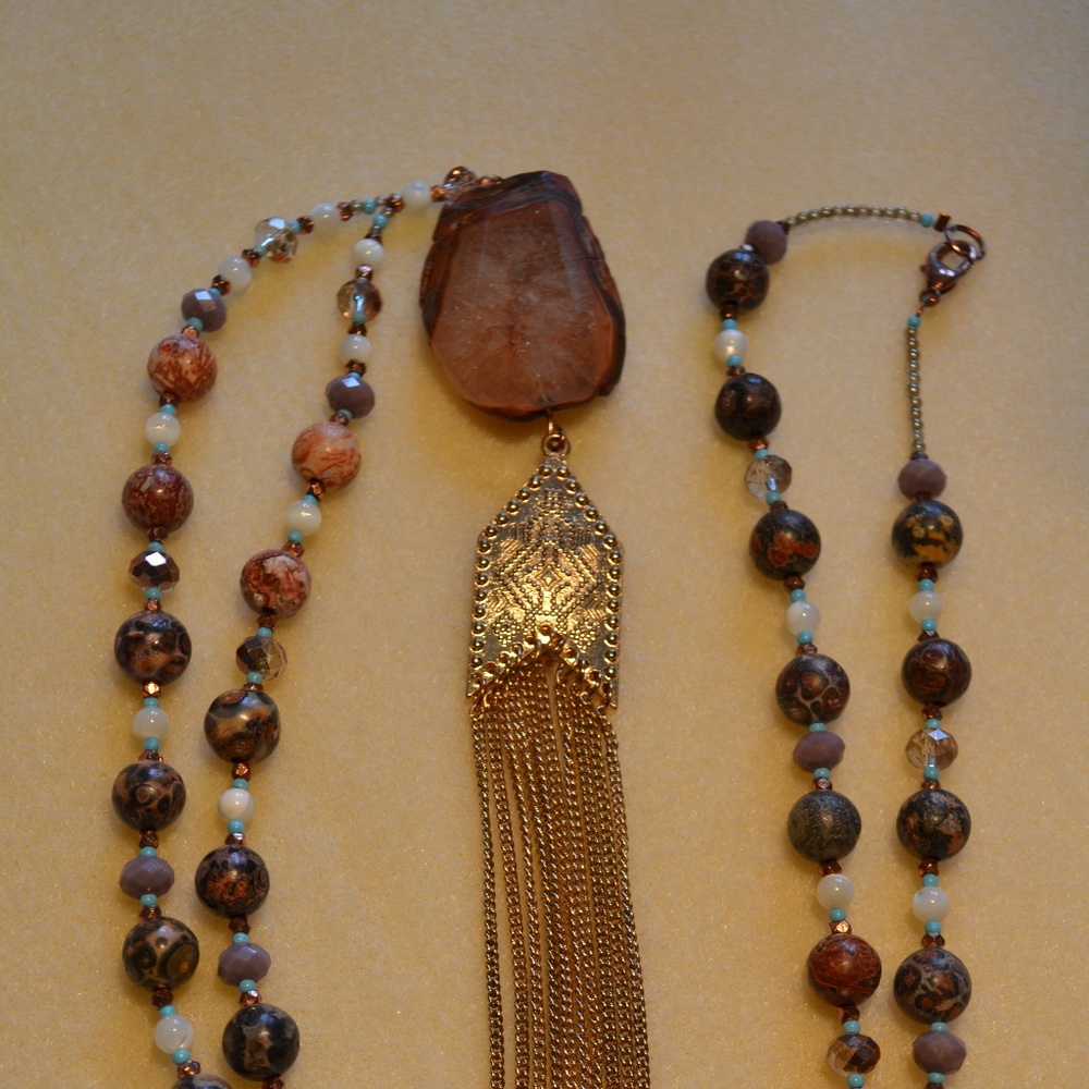 Agate Beaded Necklace!